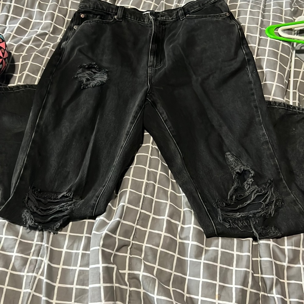 Ripped jeans